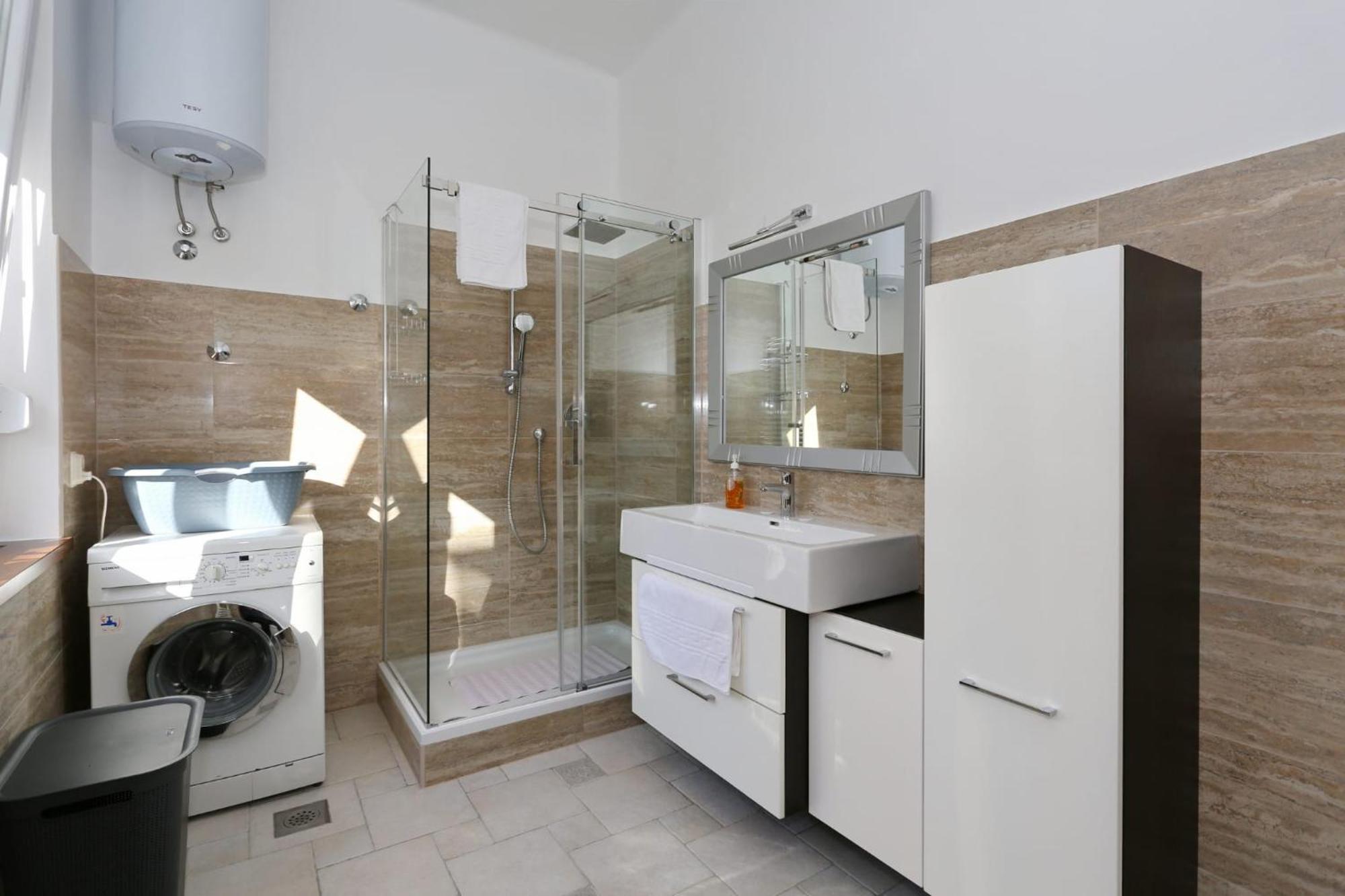 Apartman Ljubica Zara Esterno foto